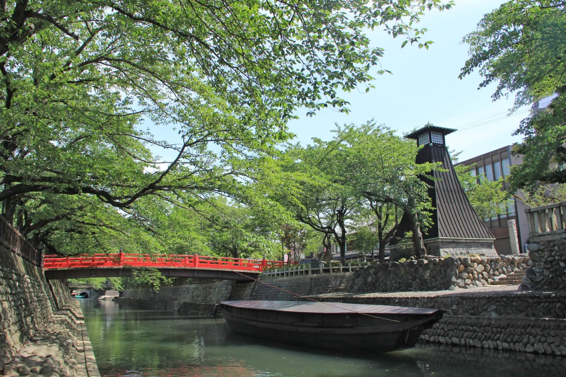 奥の細道むすびの地